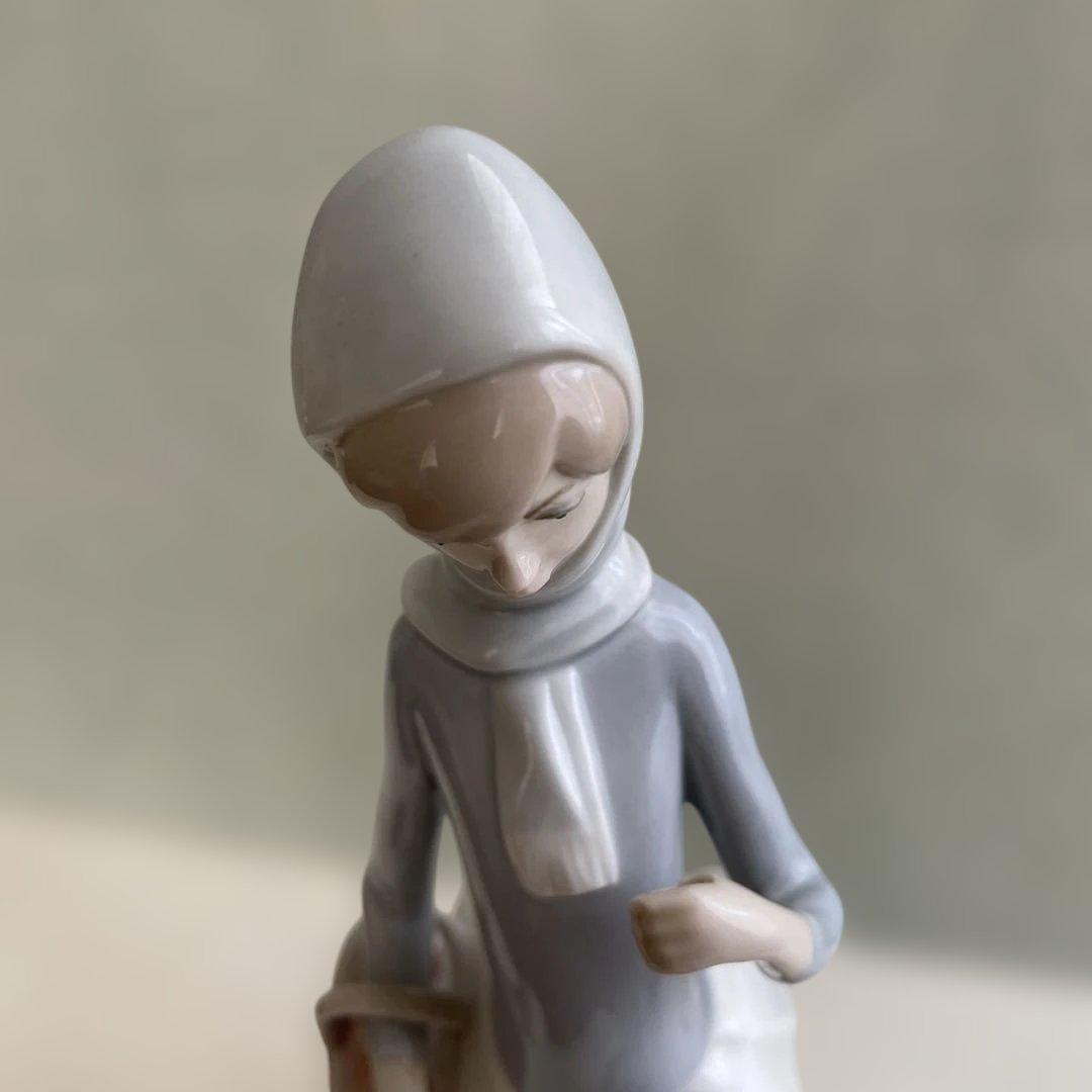 リヤドロ 傘を持つ少女とガチョウ - メルカリ