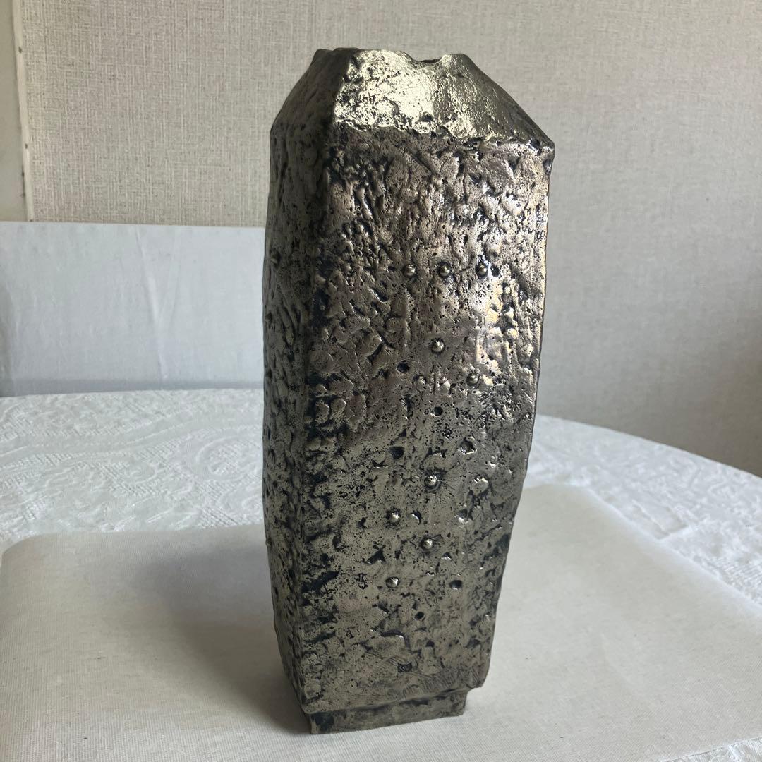 長谷川恵久作　白銅 花瓶 角型 木箱付き 長谷川恵久作 白銅 花瓶 角型 木箱付き