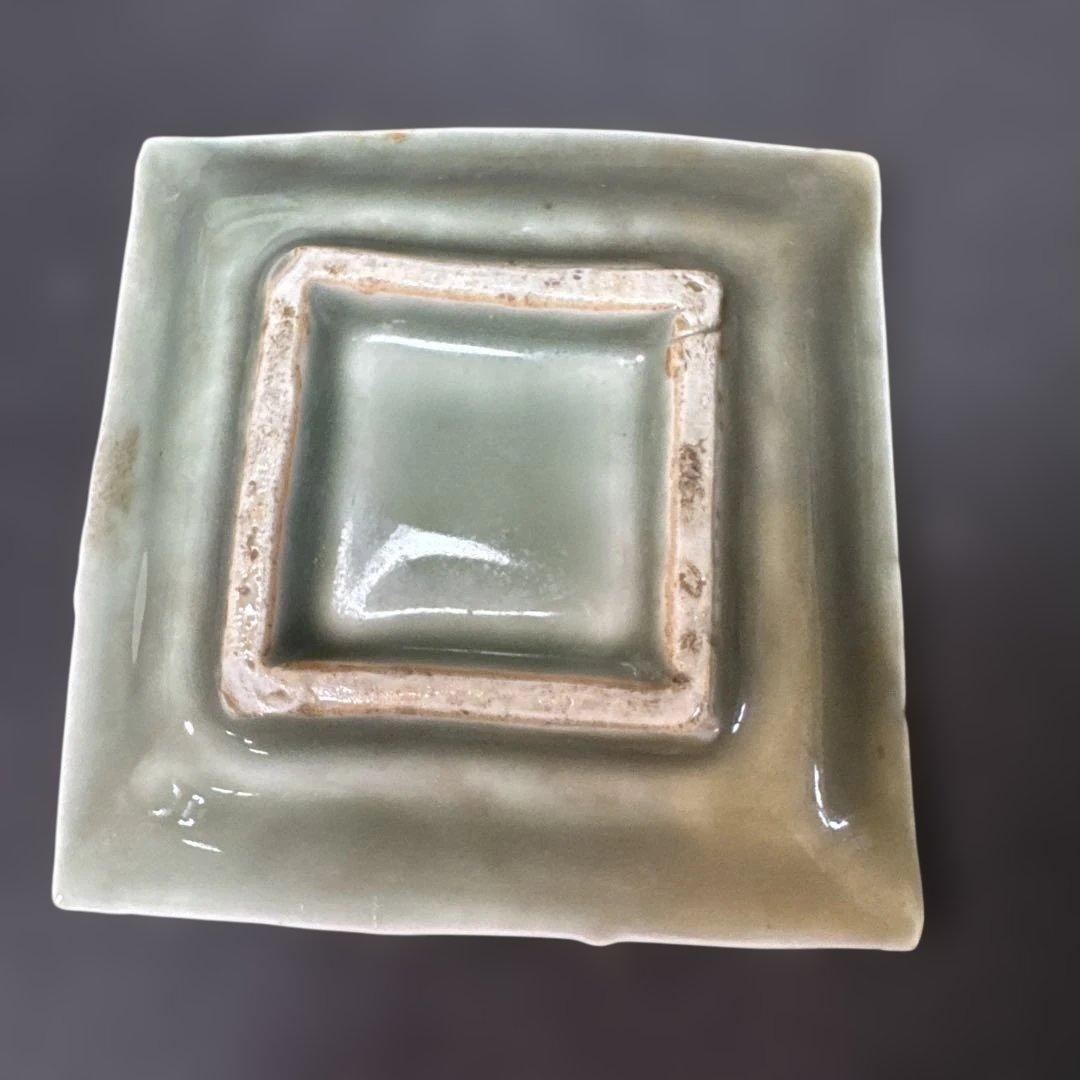 G26 送料無料 三田青磁 鹿の図 角皿 2枚 古美術 和骨董 - メルカリ