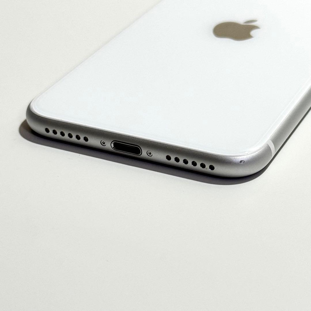 iPhone SE 第2世代 (SE2) ホワイト 64 GB オンライン ストア