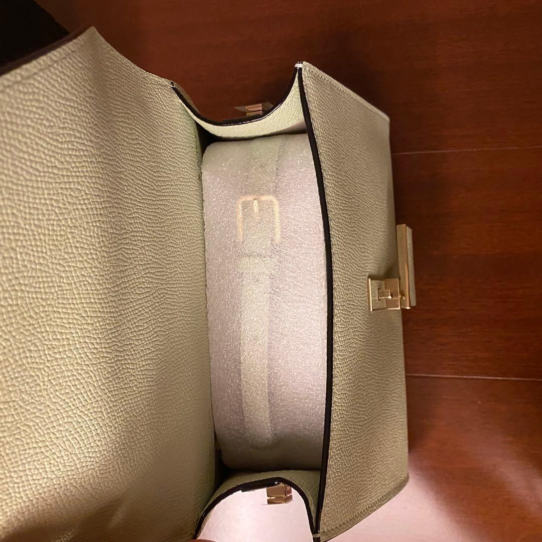 Valextra ミニイジィデ ミントグリーン 新品未使用 - メルカリ