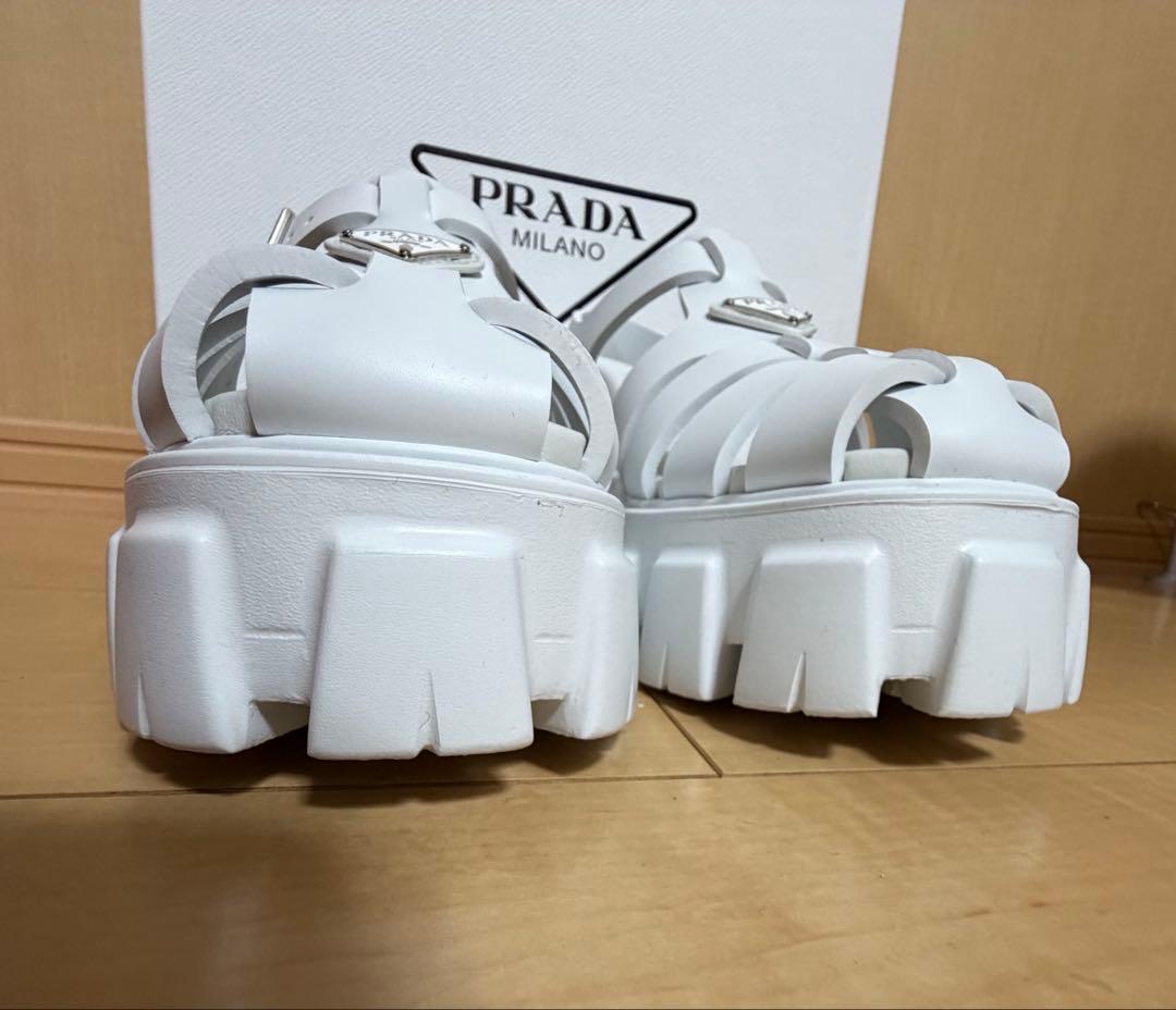 新品未使用】PRADAモノリス ラバーサンダル 白 23センチ 36