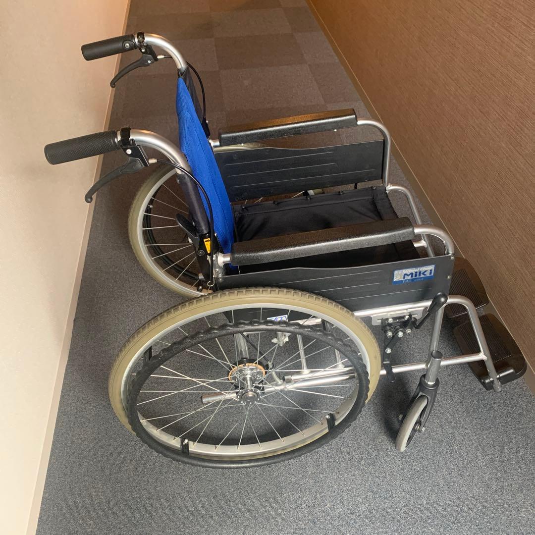 ミキ BAL-1 軽量 ノーパンクタイヤ 自走用車椅子 耐荷重 100kg - メルカリ
