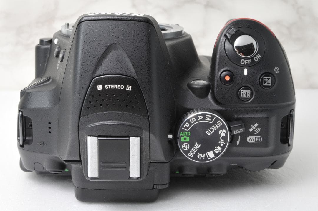 Nikon D5300⭐️ダブルレンズ Wi-Fi スマホ転送 高画質 - メルカリ