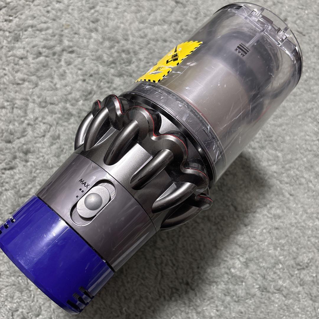 Dyson V10 Fluffy（フィルター予備有）＋スタンド - メルカリ