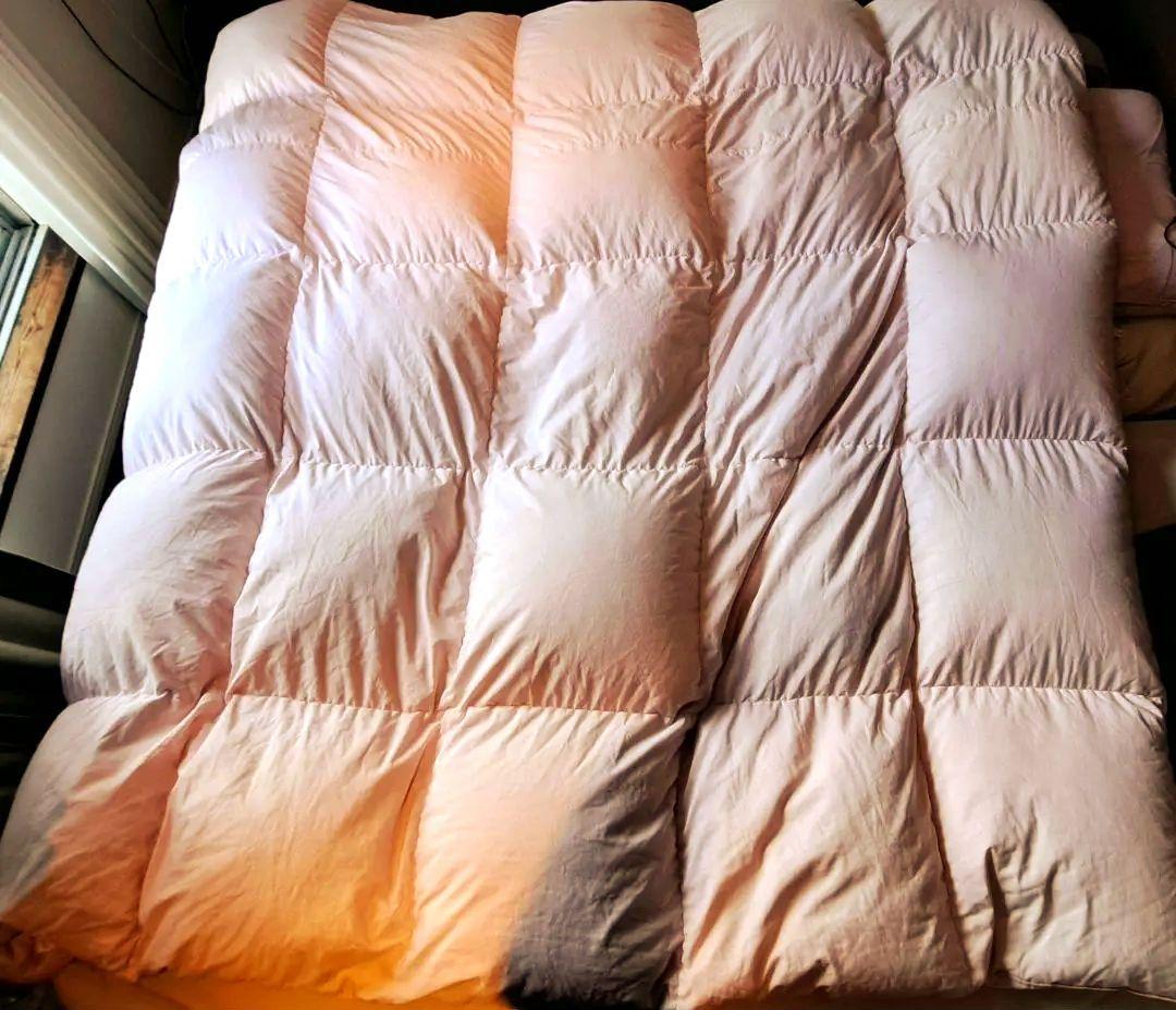 羽毛掛け布団　クィーンサイズ　ダウン93% クイーン]羽毛布団 ホワイトダックダウン93％ CILゴールドラベル 36