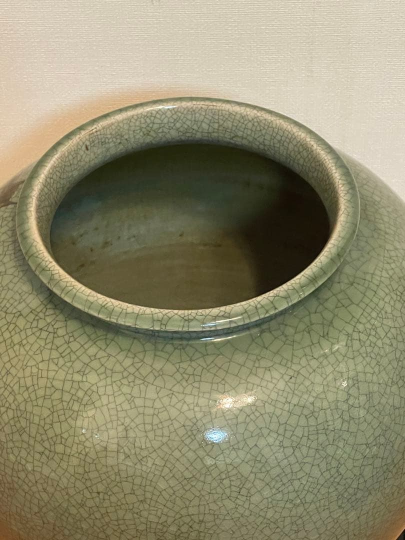 古い大堀相馬焼骨董希少品。特大，大形冰裂開片壺 描金