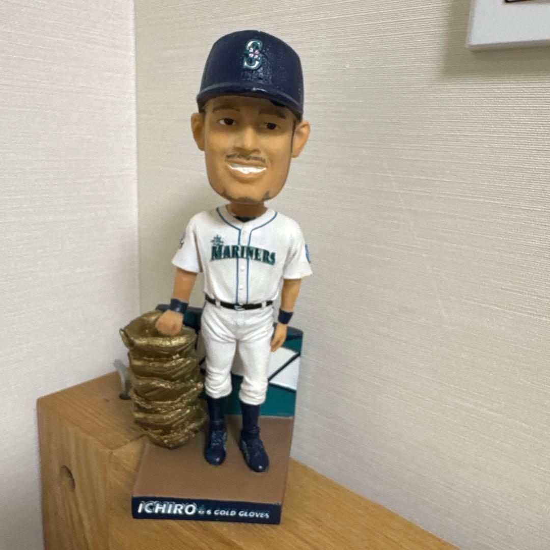 チケット半券付】イチロー 2007 ゴールドグラブ ボブルヘッド FSN 箱付