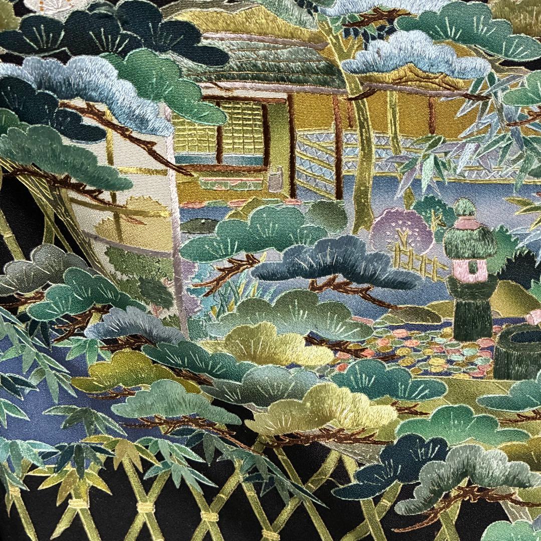 D6 黒留袖 総刺繍 蘇州刺繍 花模様 正絹 着物 袷 美品 - メルカリ