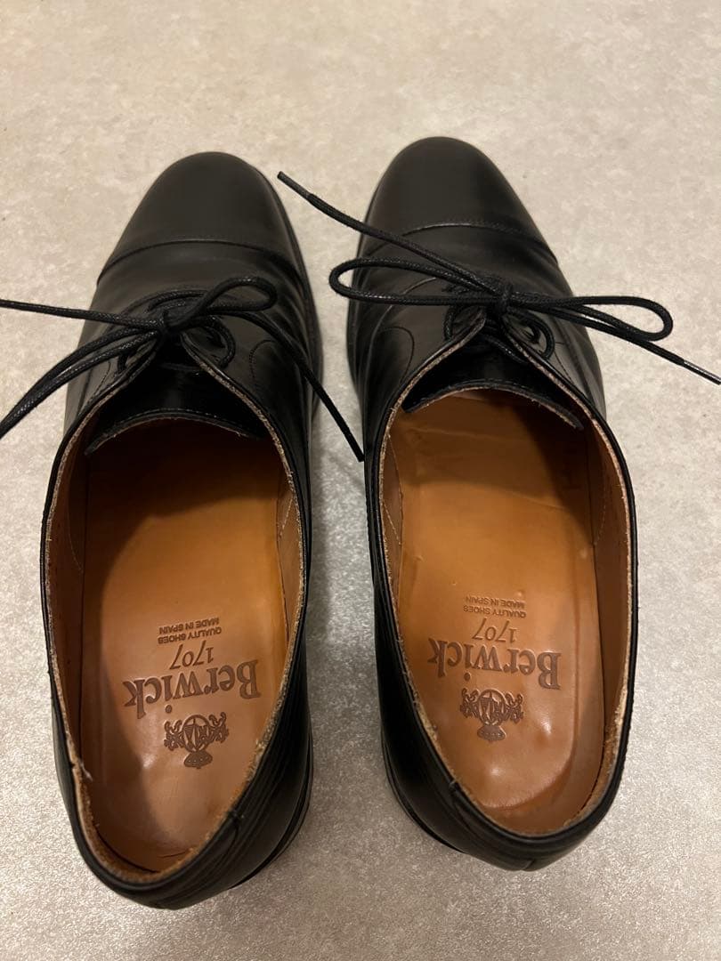 Berwick 1707 ブラックレザーシューズ 5224 最終値下げ中 - メルカリ