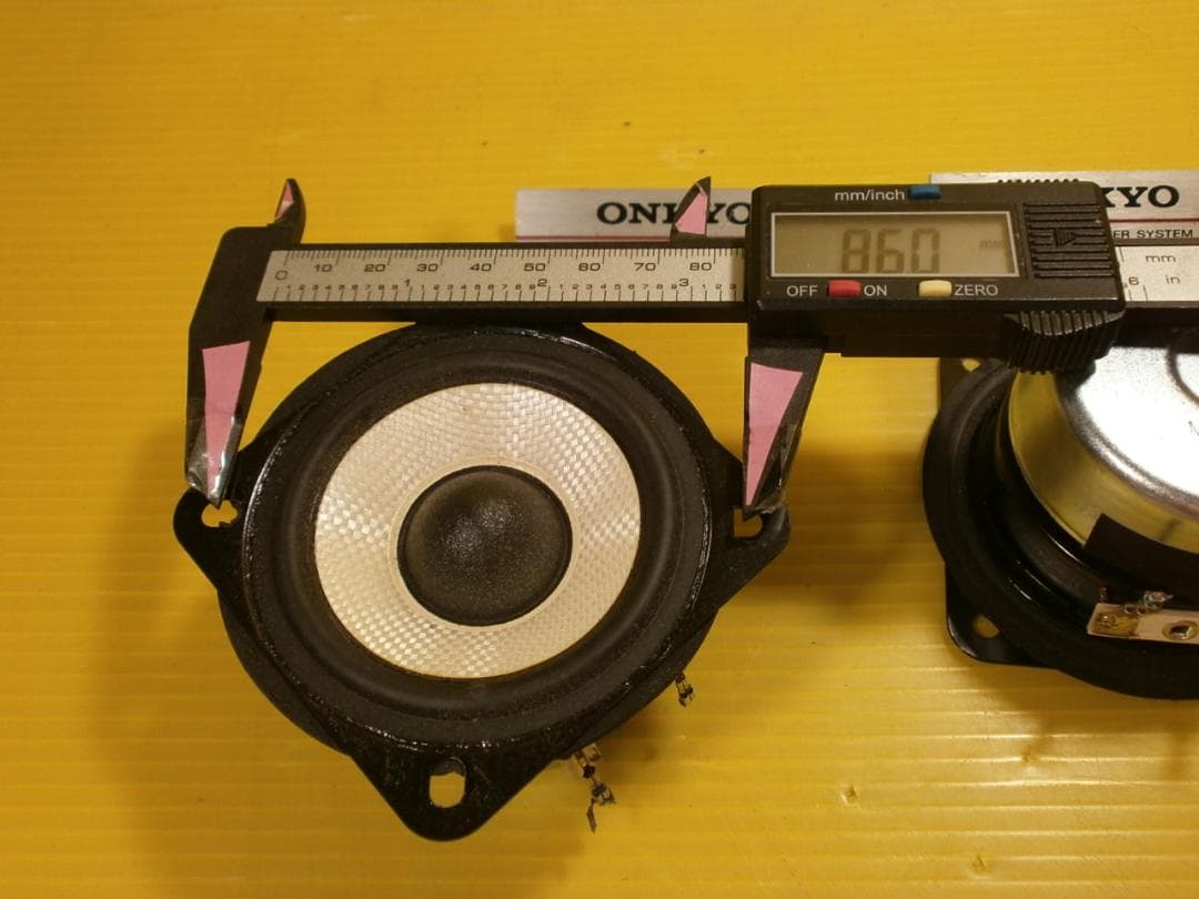 送料無料 ONKYO 8センチウーハー　 7.5WX2　8オーム