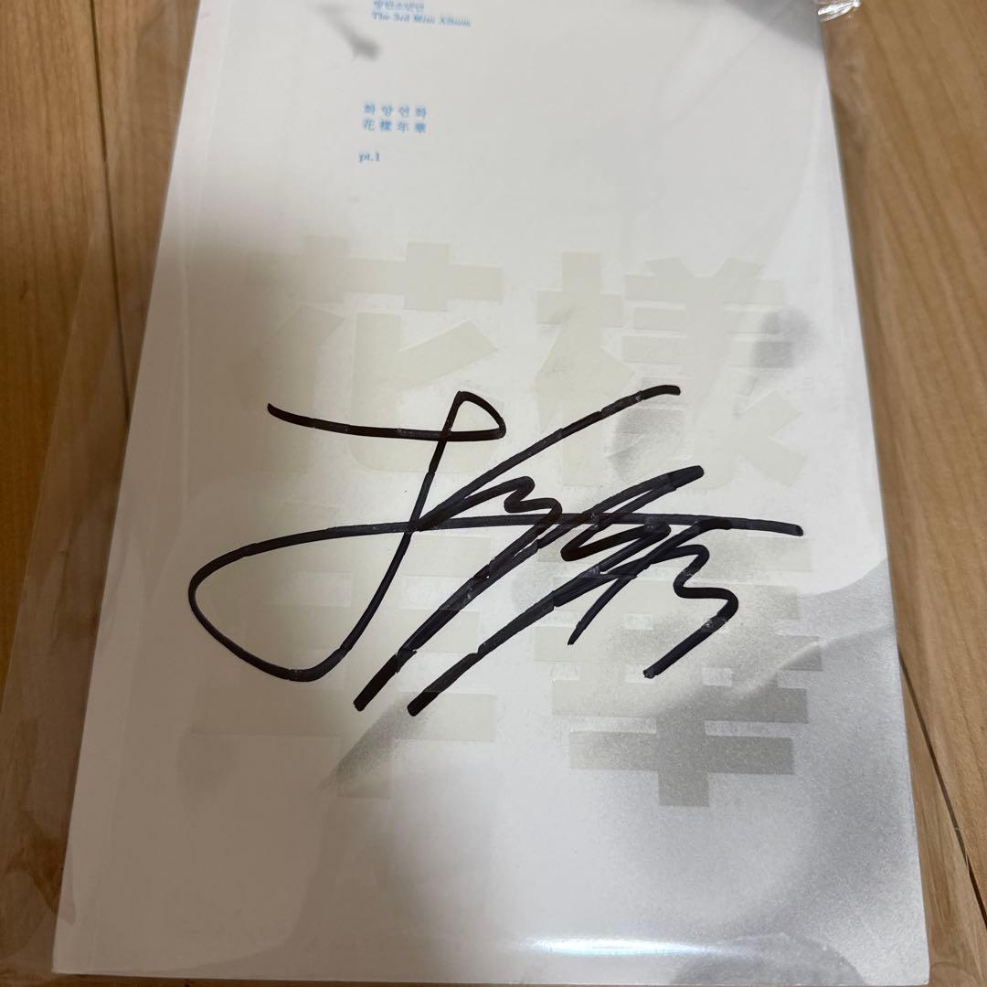 bts ジョングク 直筆サインアルバム - メルカリ