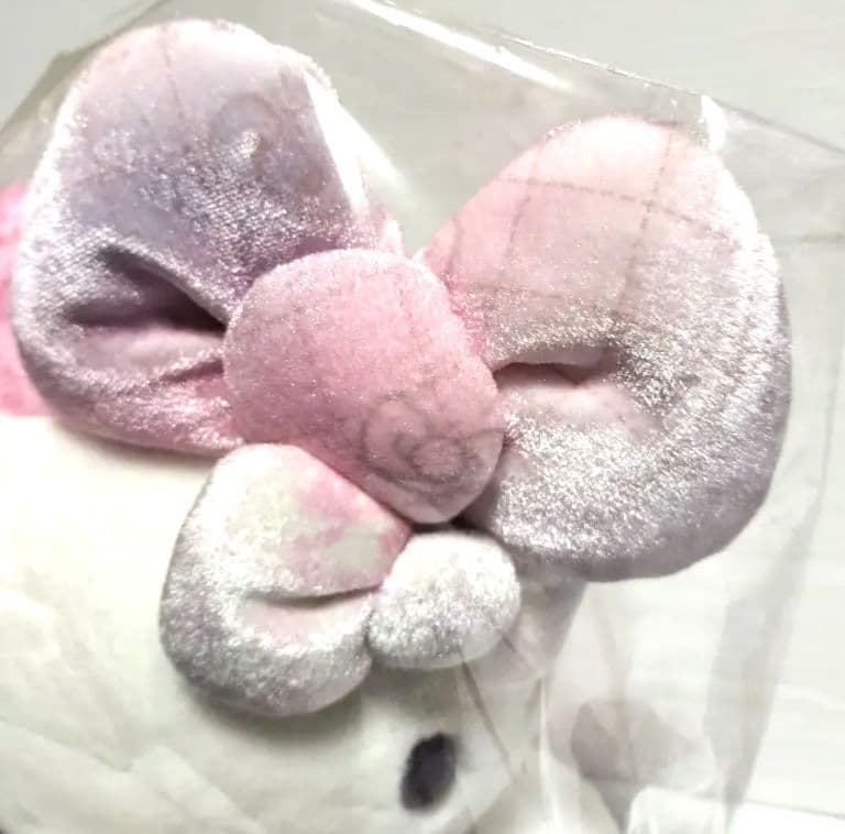 新品 ハローキティ 50周年 バースデーデザイン ぬいぐるみ サンリオ