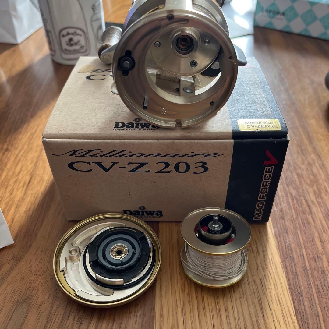 ダイワ ミリオネアcv-z203右巻き - メルカリ