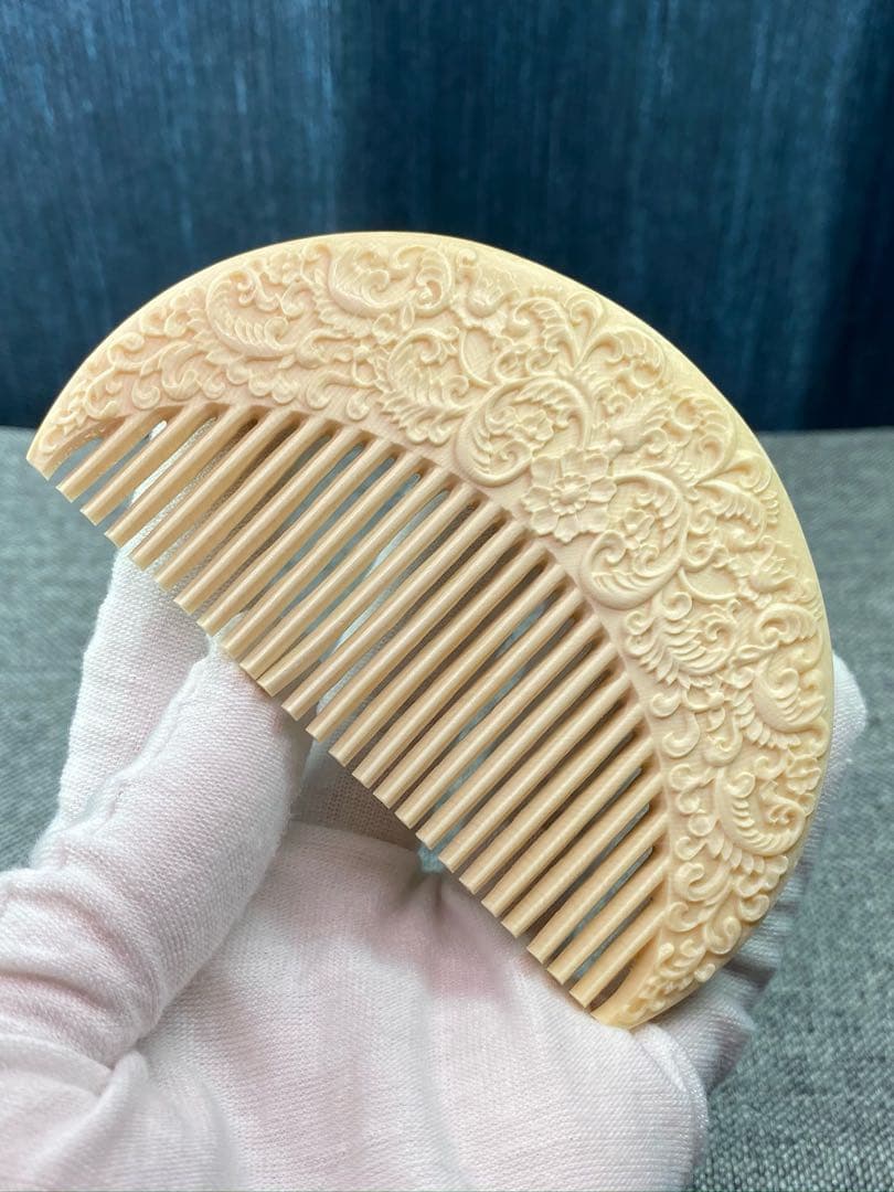 天然マンモス牙美しい彫刻 一櫛百順 髪櫛(57g)