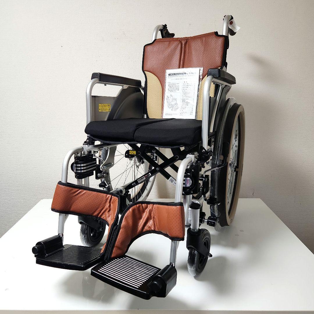 Miki　自走用　多機能　とまっティシリーズ　車椅子　SKT-400B MiKi/ミキ】とまっティシリーズ 自動ブレーキ SKT-400B ｜車いすの格安