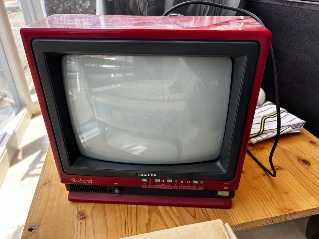 TOSHIBA Weekend ブラウン管テレビ ※大阪配達OK - メルカリ