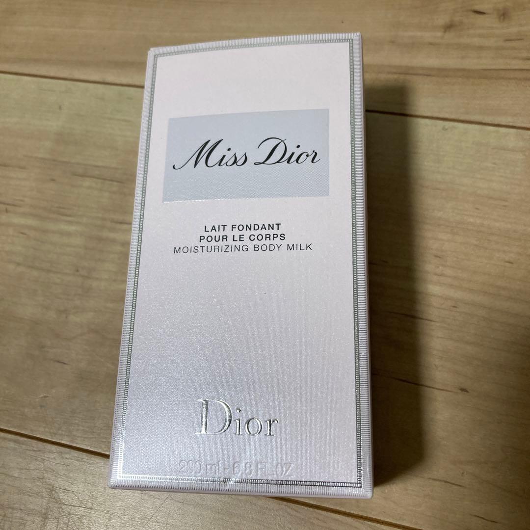 ミスディオール　ボディクリーム　新品未開封　クリーム 874ace16c472d845187450a5624ae3
