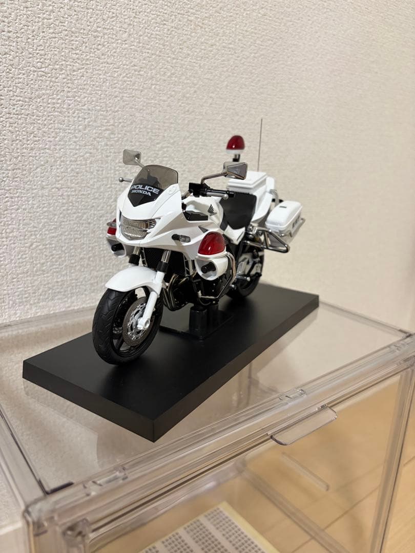 限定】3000台 HONDA CB1300P 白バイ新型 警察グッズ - メルカリ