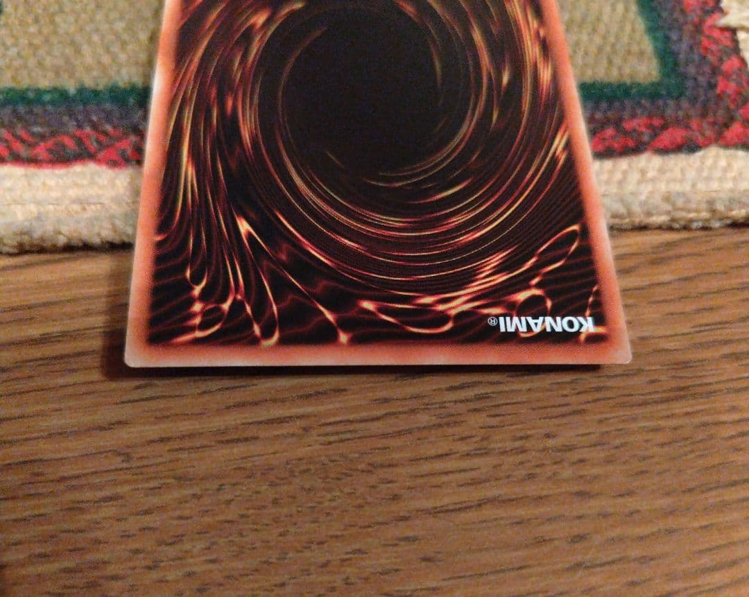 ラスト1枚！【希少】遊戯王 韓国プリズマ ブルーアイズ - メルカリ