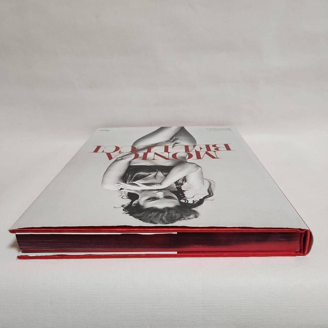 MONICA BELLUCCI モニカ・ベルッチ写真集 - メルカリ