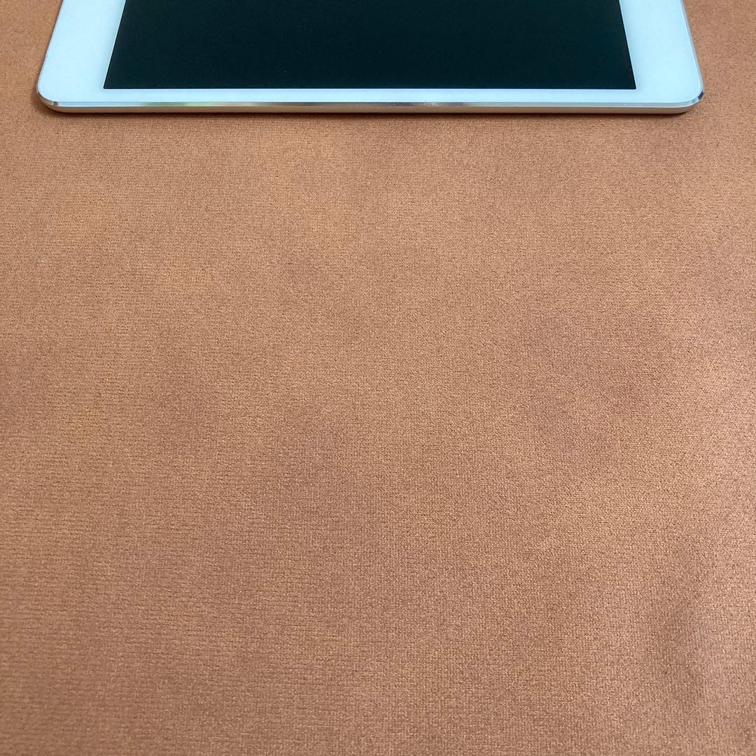 215【早い者勝ち】美品☆電池ほぼ新品☆iPad mini4 SIMフリー☆