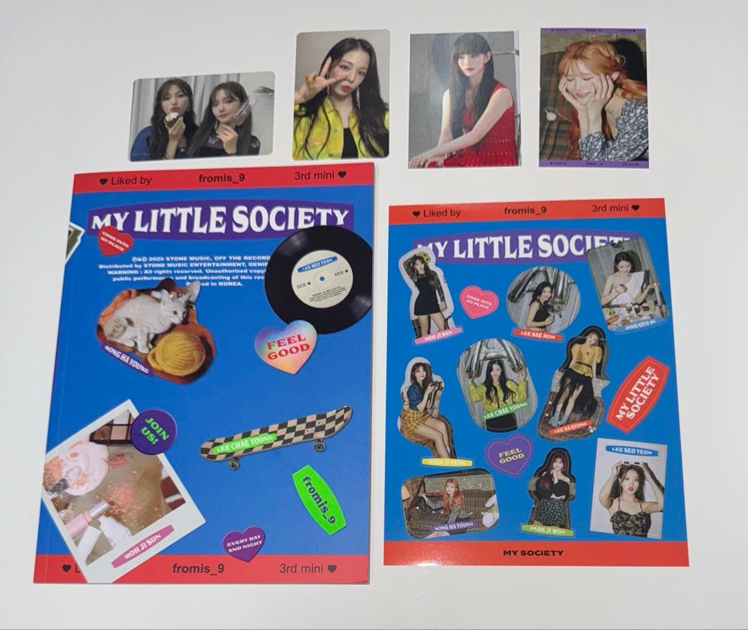 fromis_9 CD4種10枚 直筆サイン特典、フォトカード、ポスター付 - メルカリ