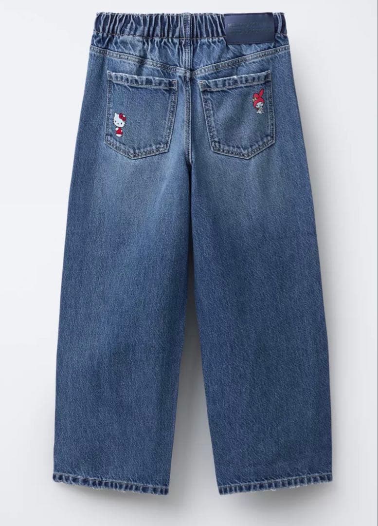 新品 ZARA バレルジーンズ ハローキティ - メルカリ