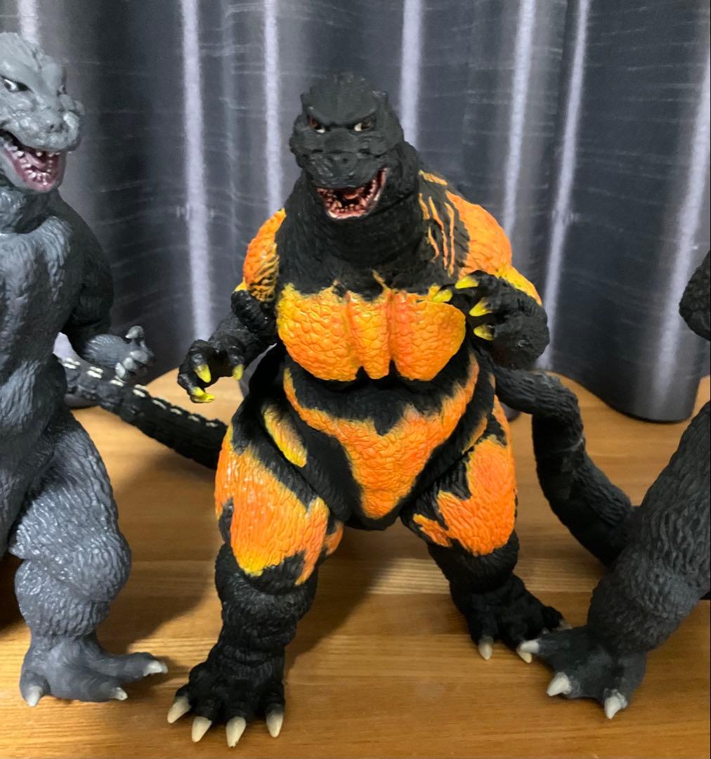 ゴジラ 4体 マルサン ブルマァク ポピー マーミット - メルカリ