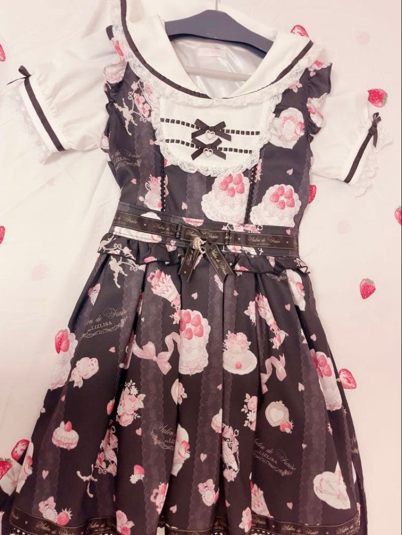 ♡リズリサ Salon de Fraise柄ワンピース♡ - メルカリ