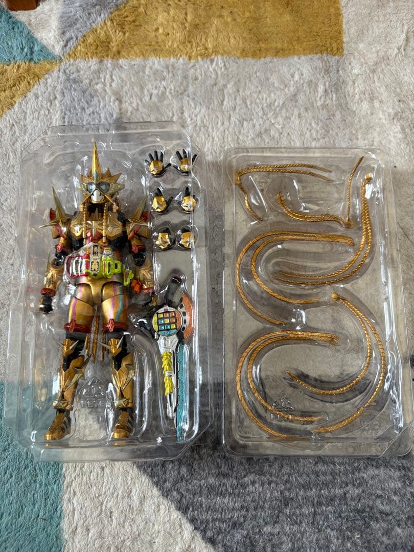 箱ダメージ 仮面ライダーエグゼイドムテキゲーマー フィギュアーツ