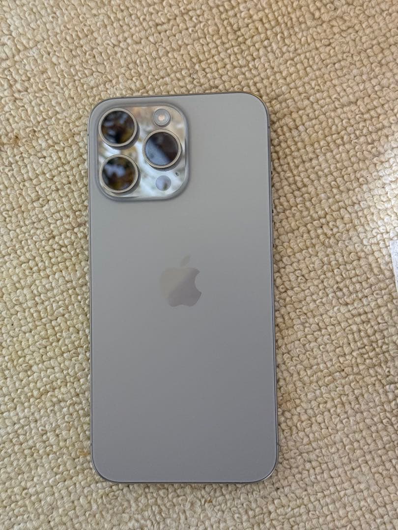 Apple iPhone 15pro maxシルバー 256GB 本体 - メルカリ