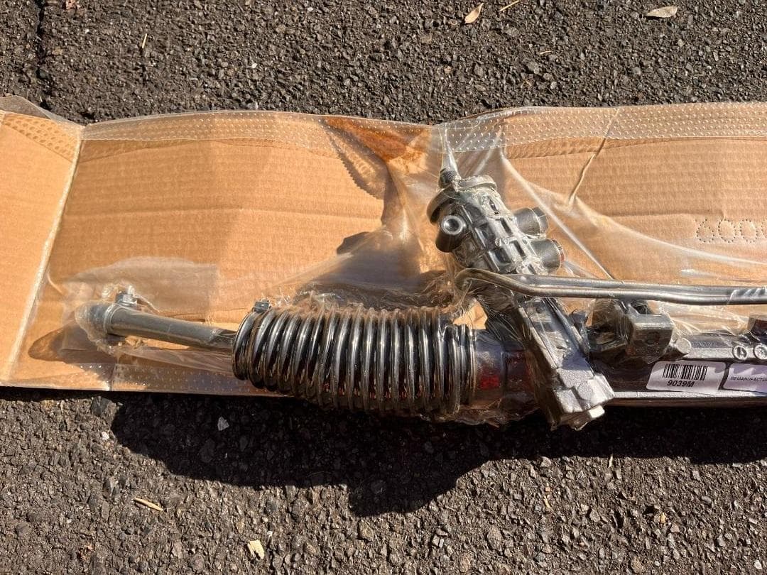 BMW E30型 3シリーズ 左ハンドル用ラックアンドピニオン - メルカリ