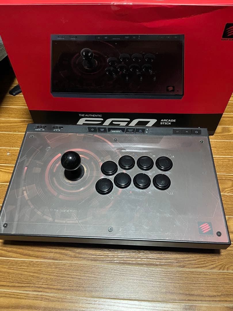 Mad Catz E.G.O. アーケードスティック アケコン Mad Catz製アケコン「EGO Arcade FightStick」の日本独自デザイン