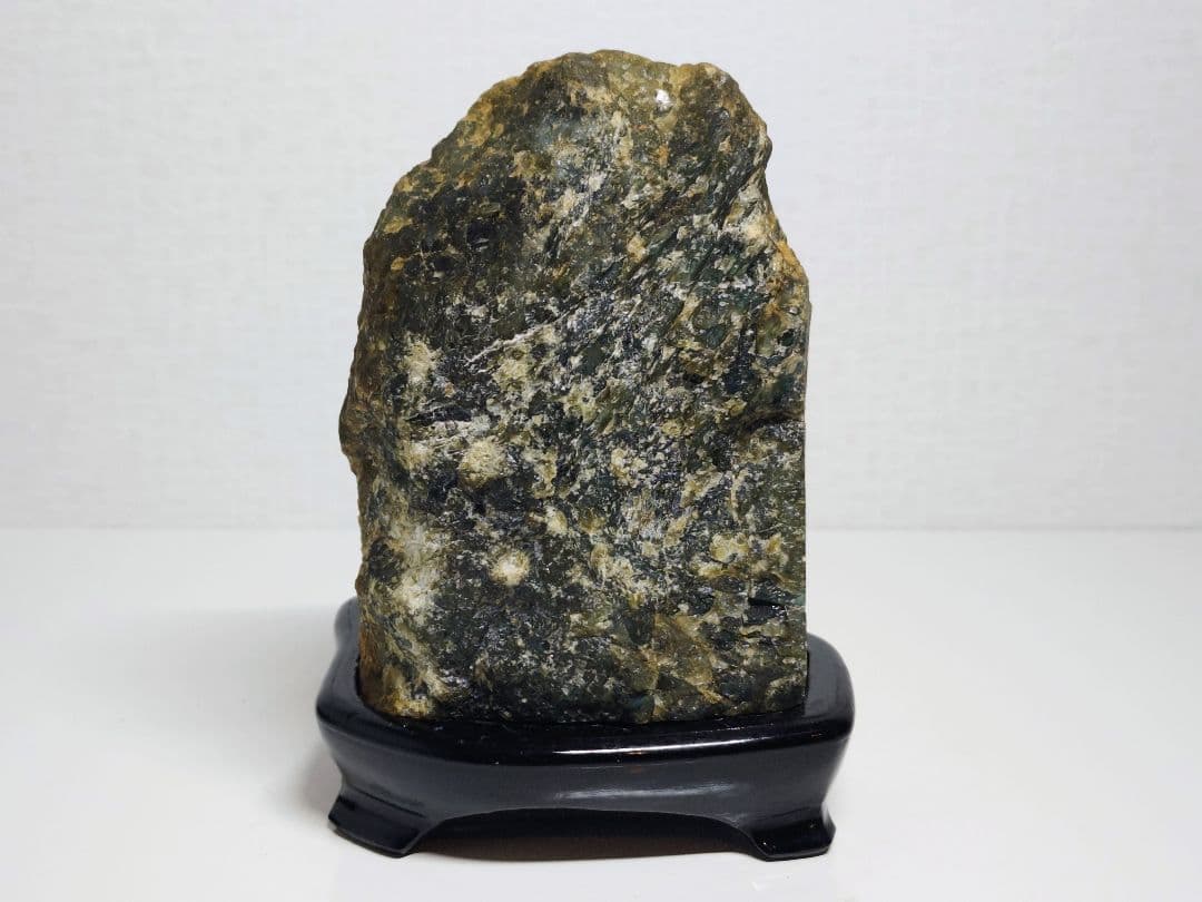 ラブラドライト 1.3kg 原石 鑑賞石 自然石 誕生石 鉱物 鉱石 水石