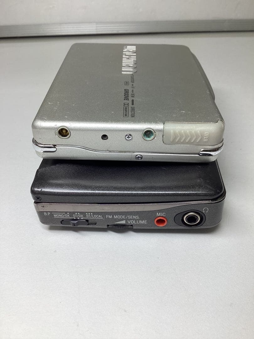d*3様 ジャンク Panasonic RQ-S90F & Sony WALKM - メルカリ