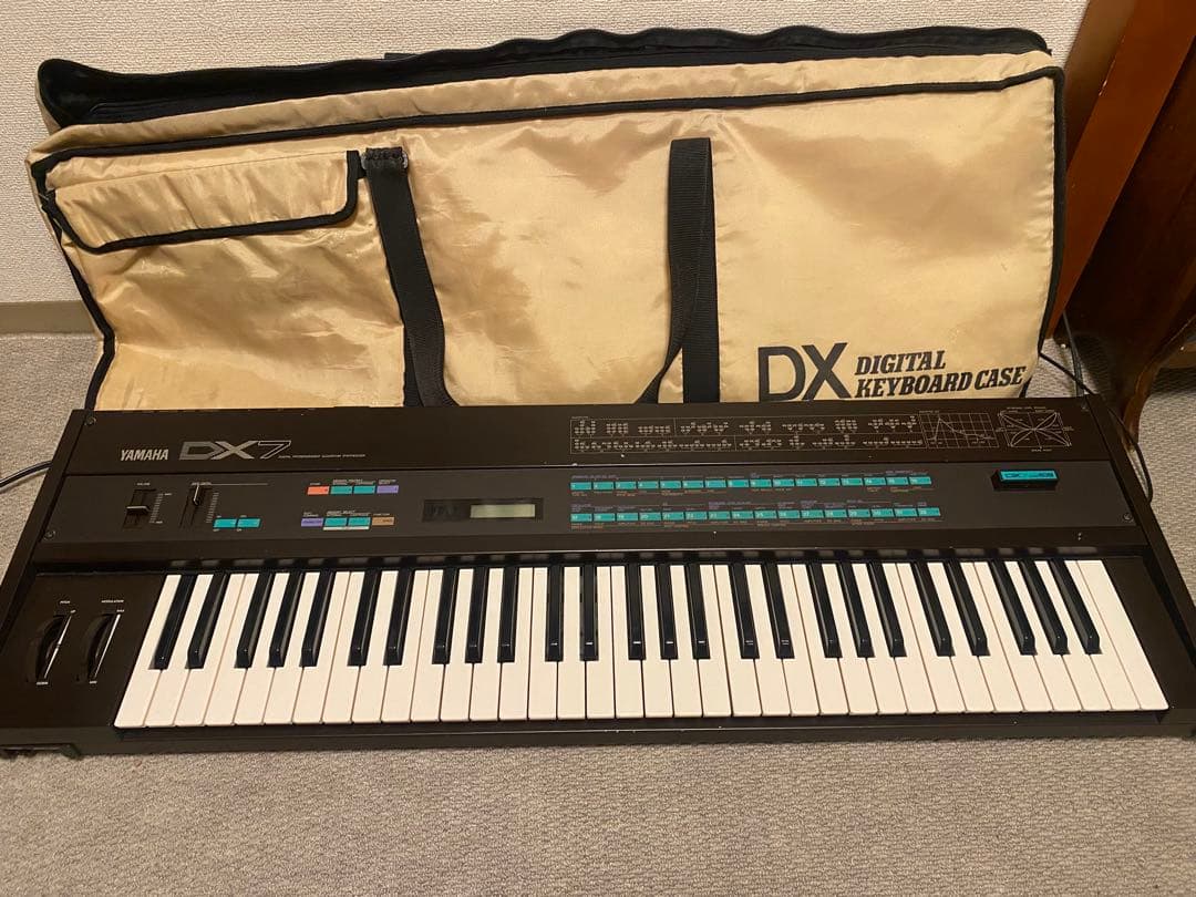 Yamaha DX7 デジタルシンセサイザー ヤマハ | DX7 - シンセサイザー - 概要