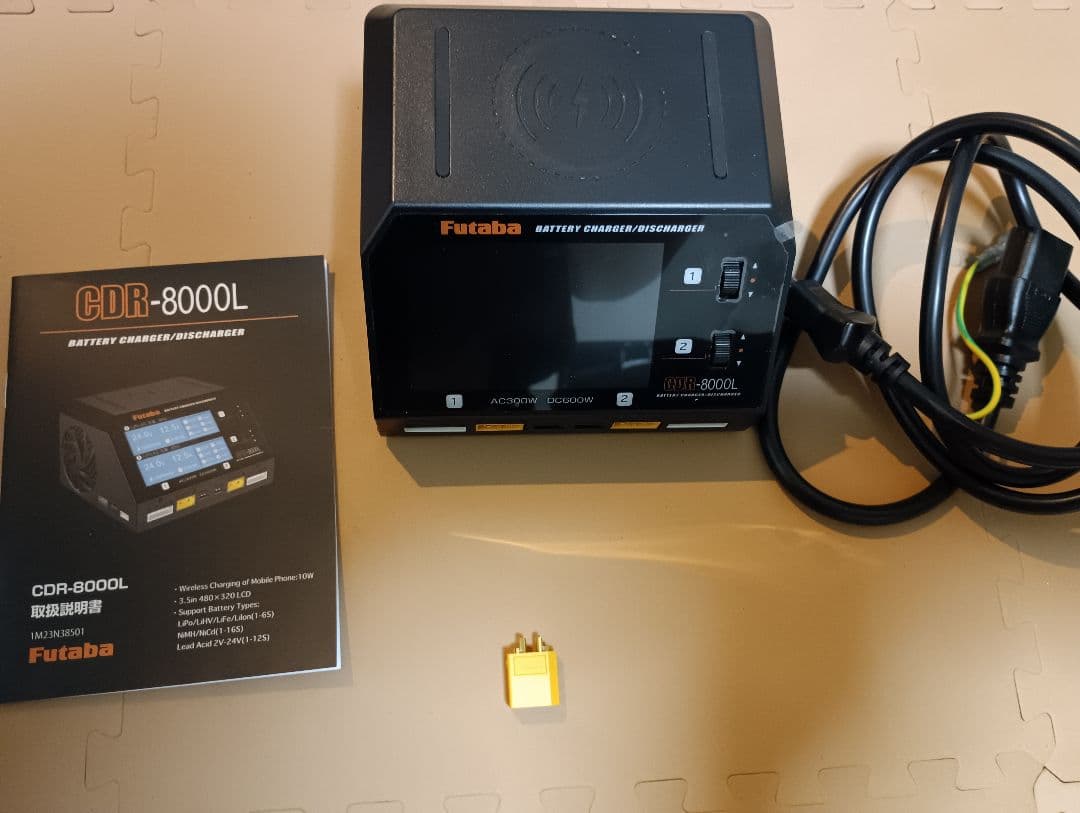 Futaba CDR-8000L バッテリー充電+コネクターセット 超美品 Futaba CDR