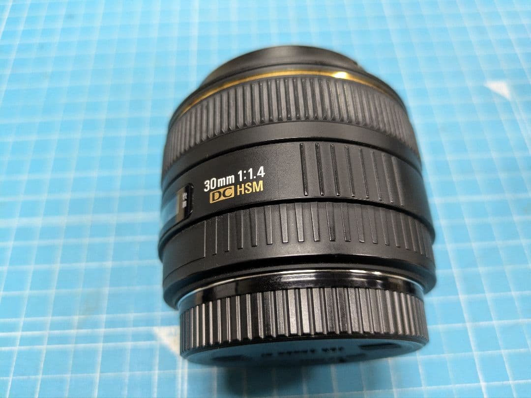 レンズ(単焦点) SIGMA 30mm F1.4 DC HSM シグマ 30mm F1.4 DC HSM ソニーAマウント用 | 交換レンズ