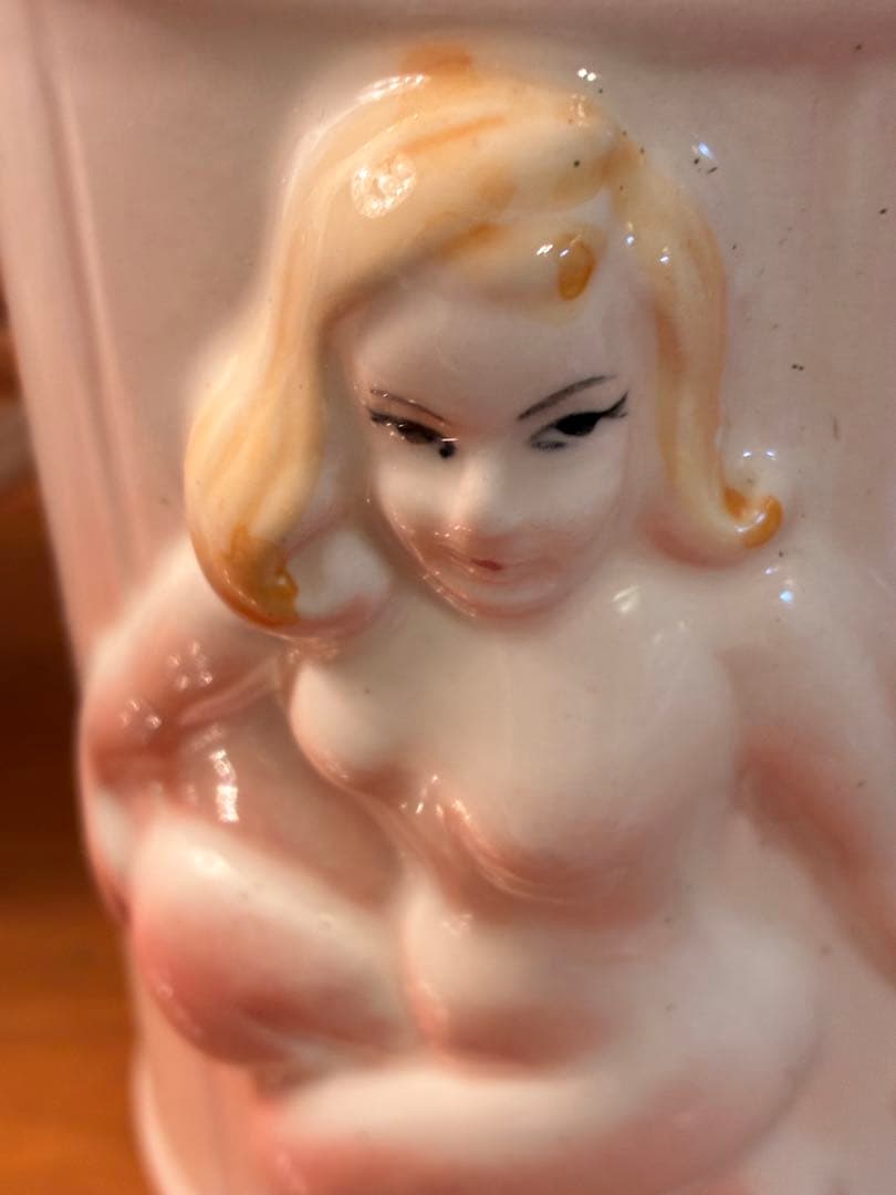 ビンテージ50s ピンナップ　マグカップ　ヌード　セクシー　グラビア　レトロ