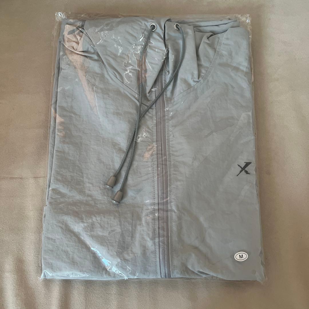 新品未開封】INI XQUARE アノラック Mサイズウィンドブレーカー - メルカリ