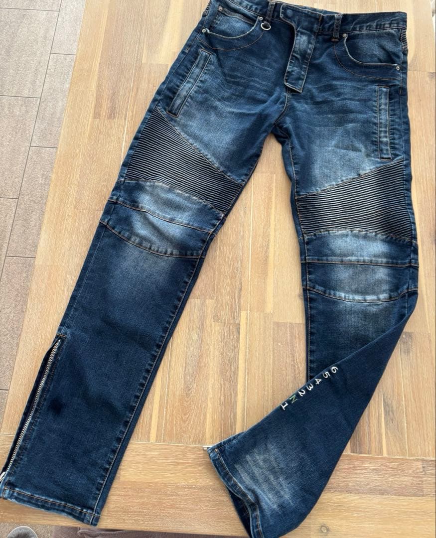 アンチビクスク　デニム　　34 アンチビクスク バイカーデニム 34インチ - メルカリ