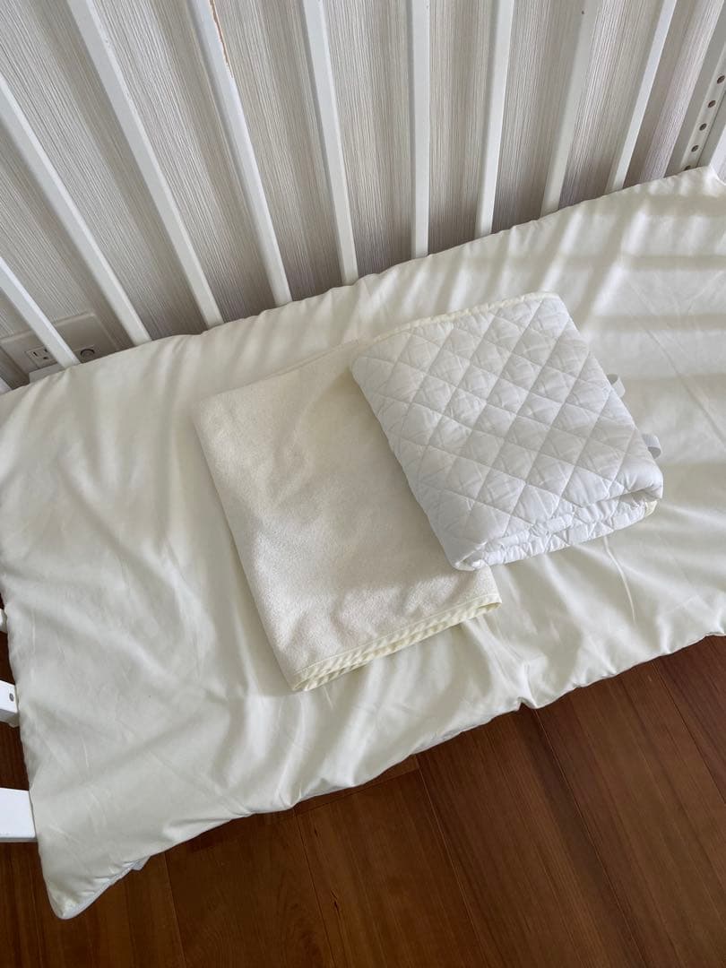 《訳あり》大和屋　ソイネール＋ムーブ　ホワイト木製ベビーベッド