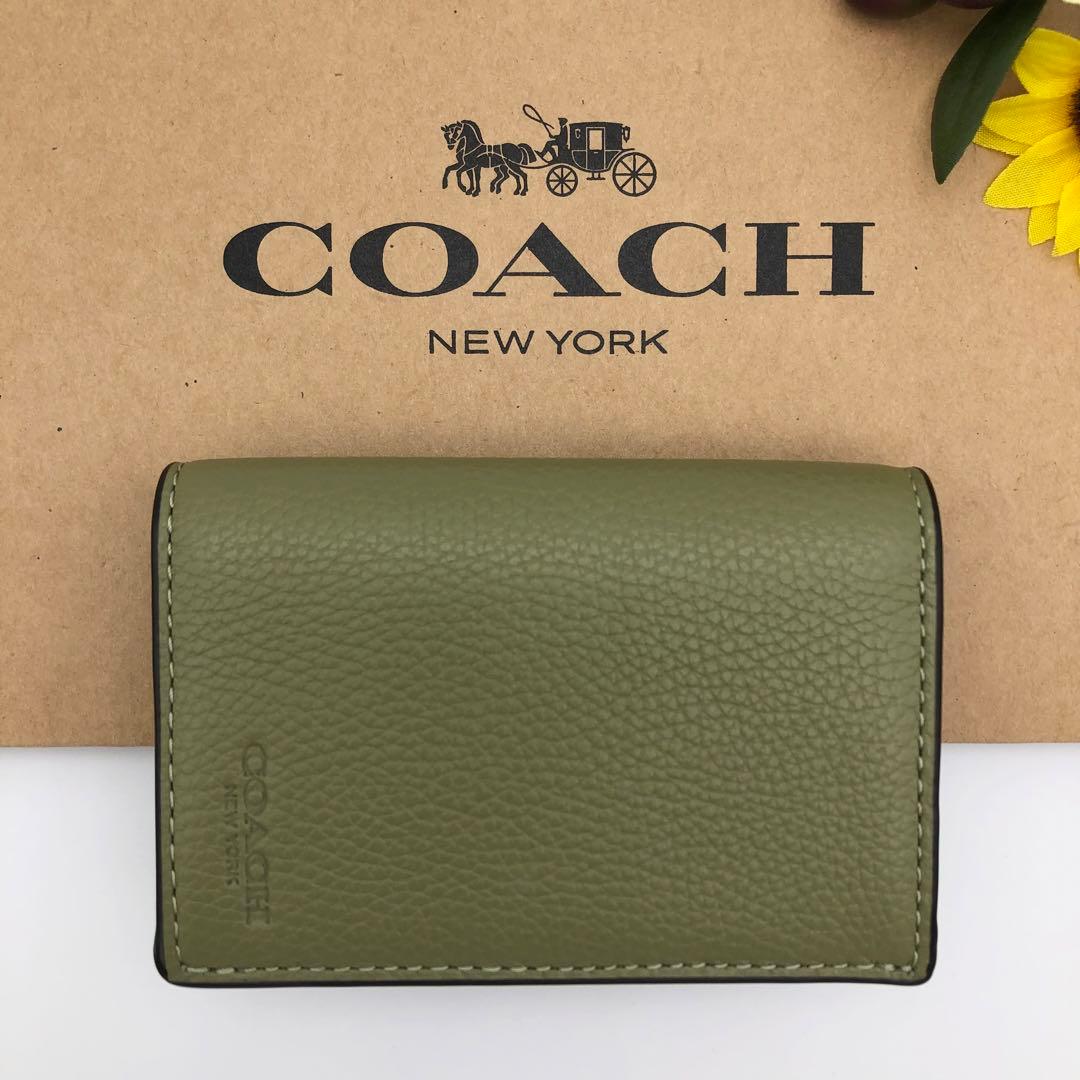 COACH ★大人気★ バイフォールド カードケース モス 名刺入れ 新品 COACH（コーチ） 名刺入れ ☆COACH☆ バイフォールド カードケース
