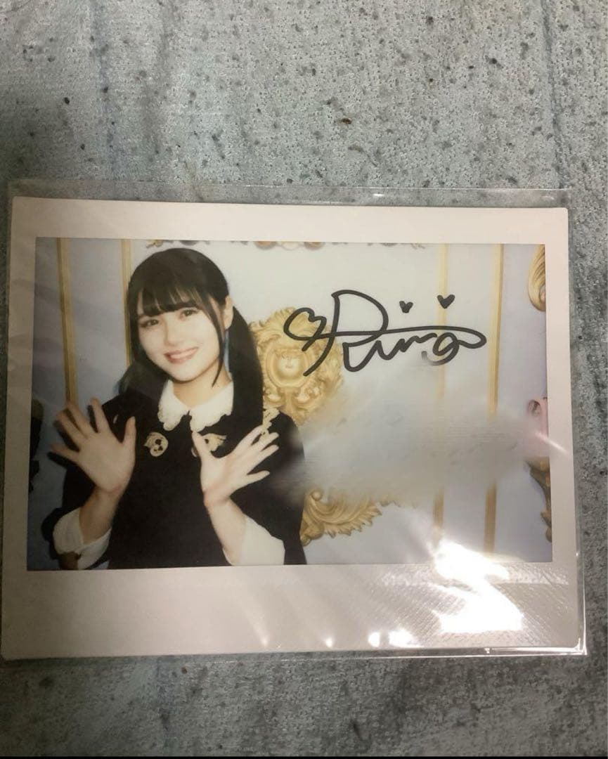 乃木坂46 乃木フェス 直筆サイン入りチェキ 伊藤理々杏③ - メルカリ