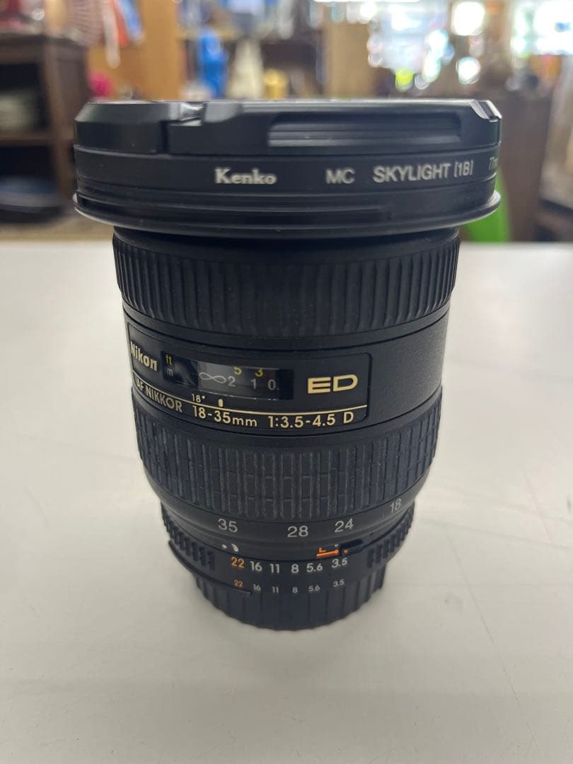 AFzoom niklor 18-35mm f3.5-4.5 IF 美品