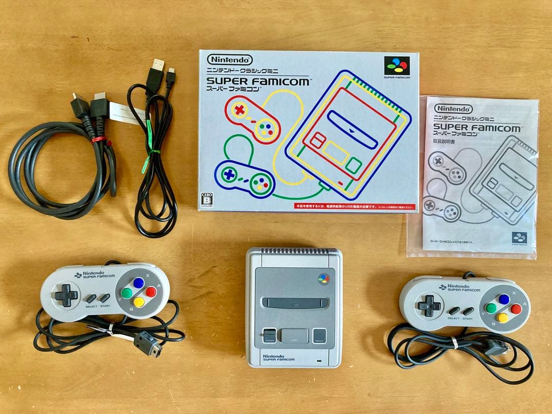 美品☆付属品完備☆ニンテンドー クラシック ミニ スーパーファミコン