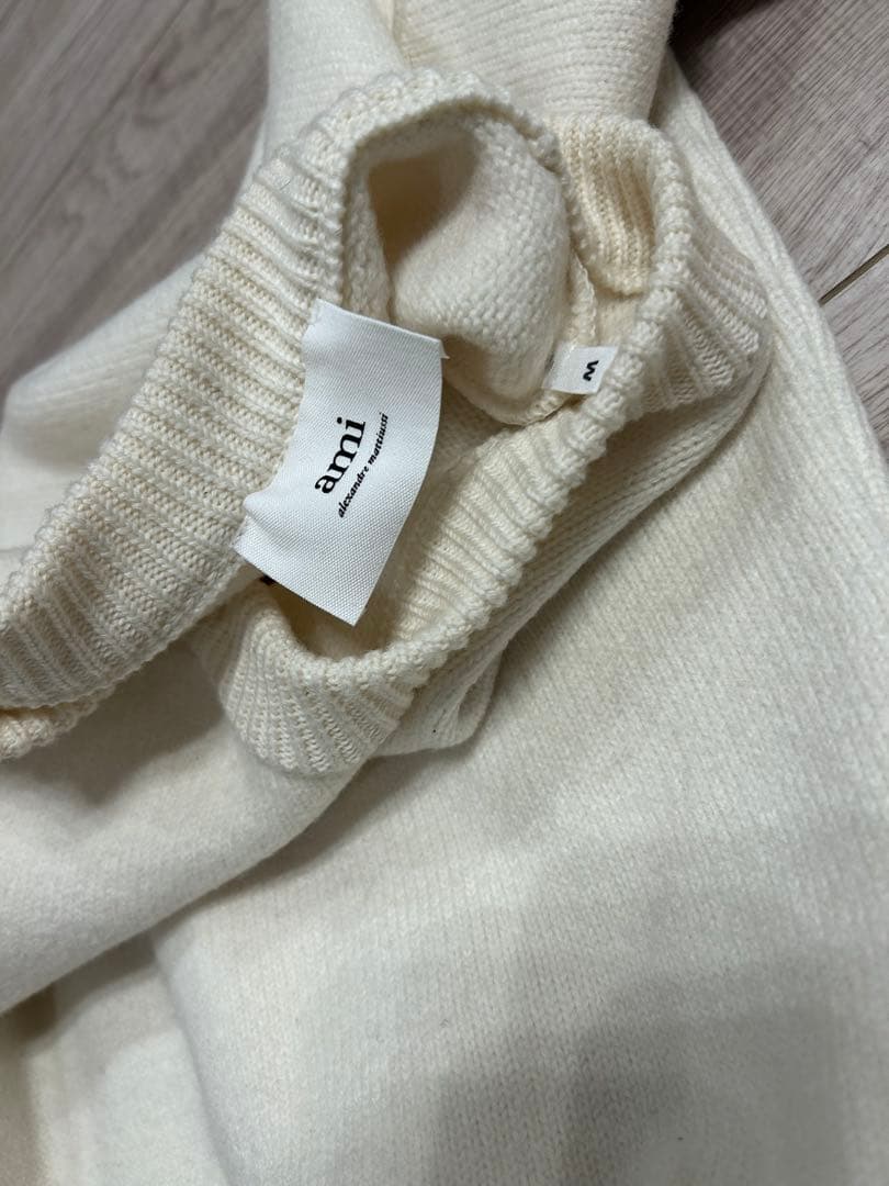 芸能人着用】AMI PARIS アミパリス ロゴニット セーター ホワイト M