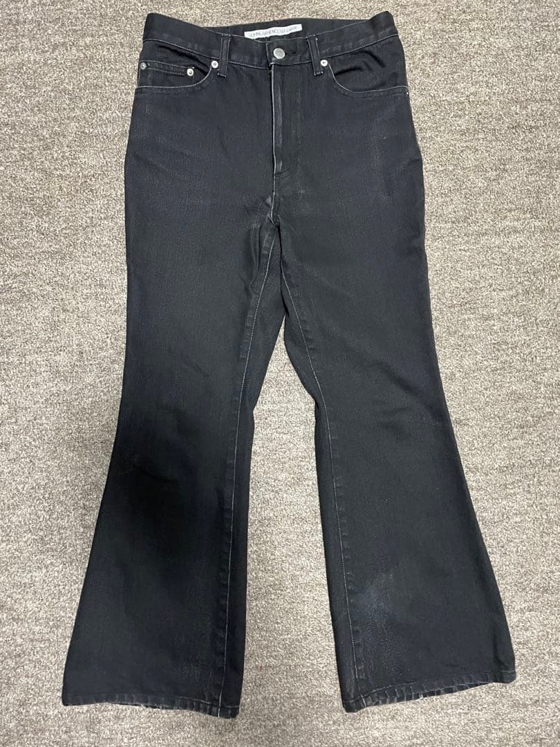 ジョンローレンスサリバン フレアパンツ JOHN LAWRENCE SULLIVAN ジョンローレンスサリバン / Washed denim