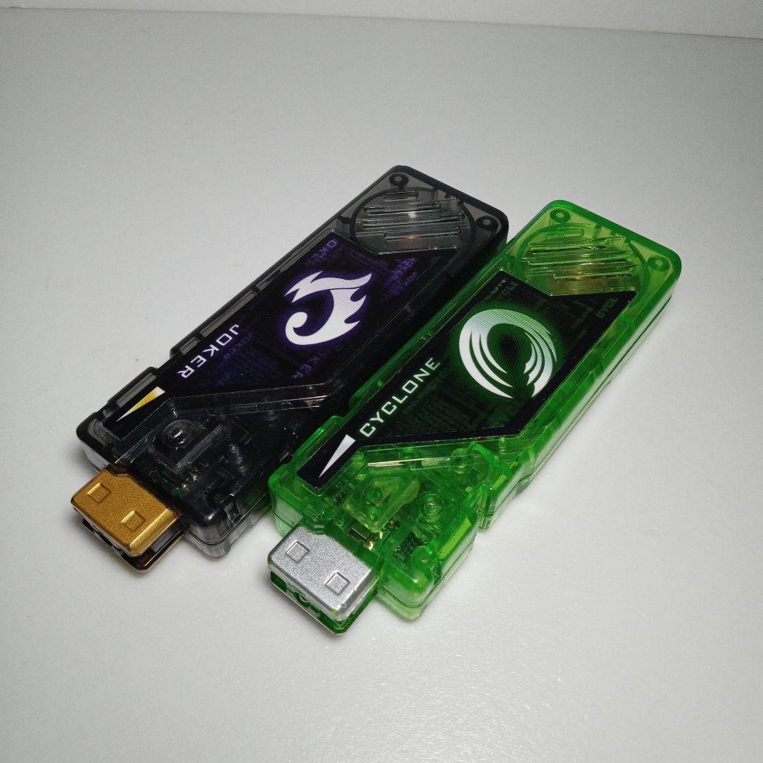 仮面ライダーダブル/DXジョーカーメモリ/DXサイクロンメモリ/ - メルカリ